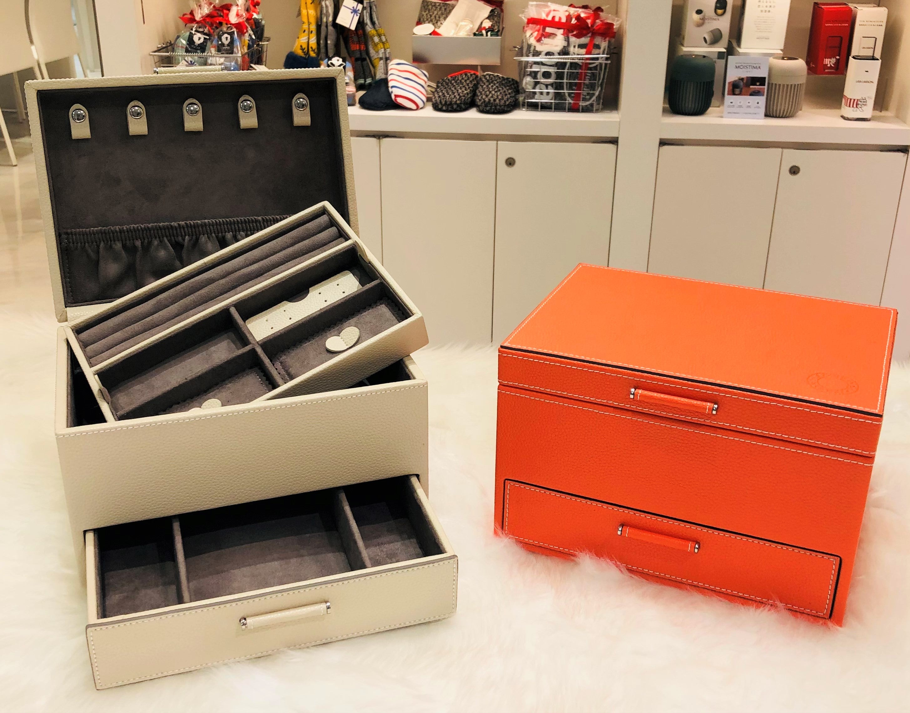 新作のジュエリーボックスのご紹介です 仙台アエル店 – レイジー