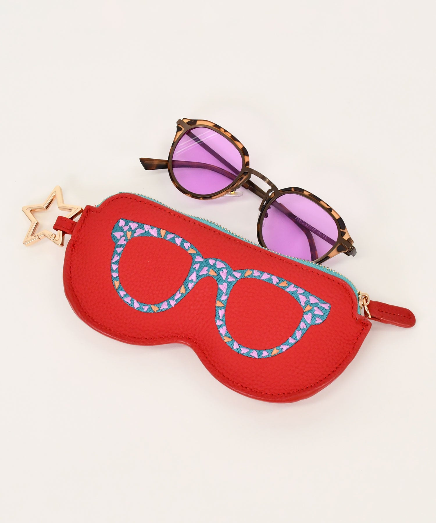 メガネケース　シシュウリング４