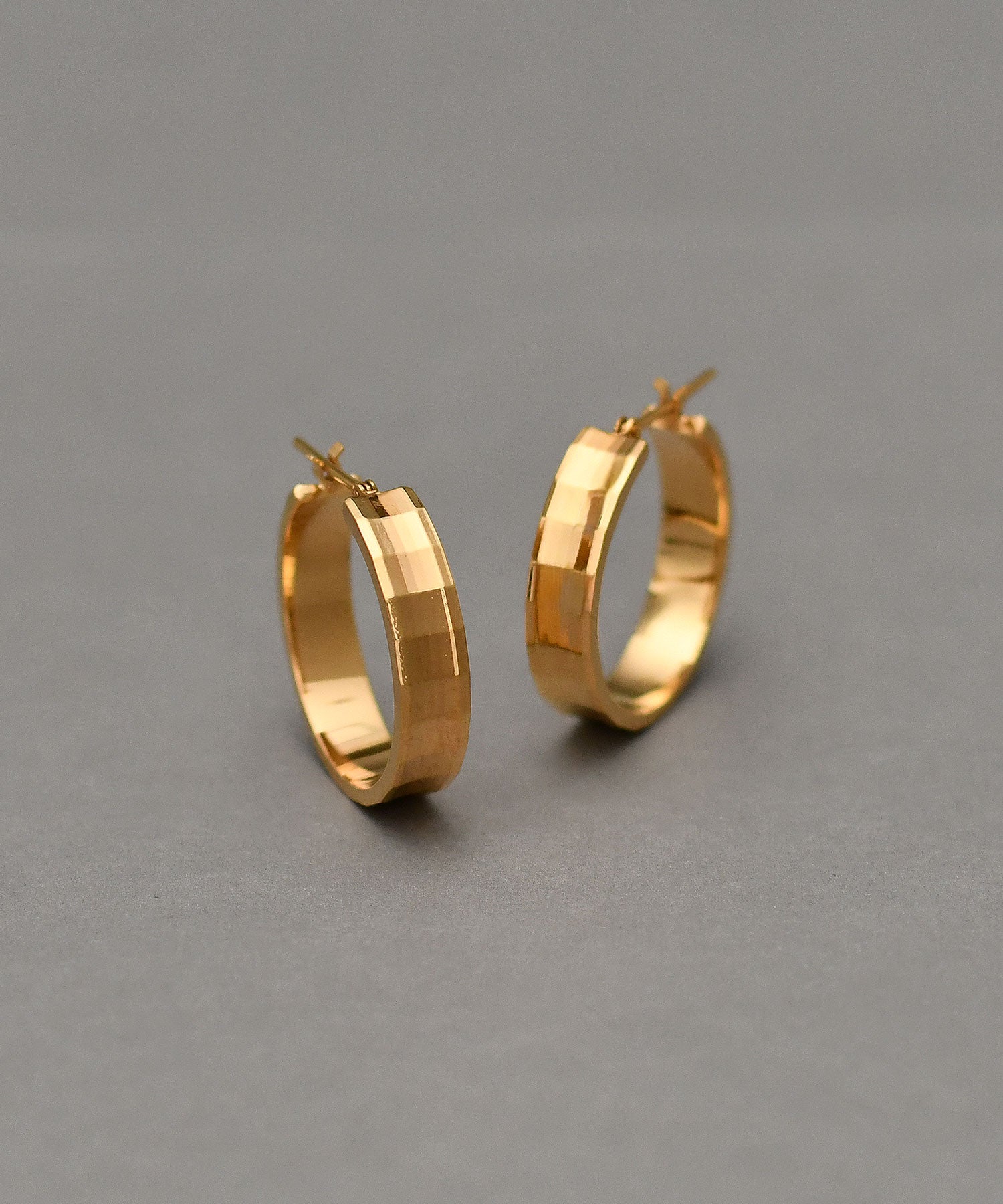 ピアスの商品一覧 - LAZY SUSAN（レイジースーザン）公式オンライン