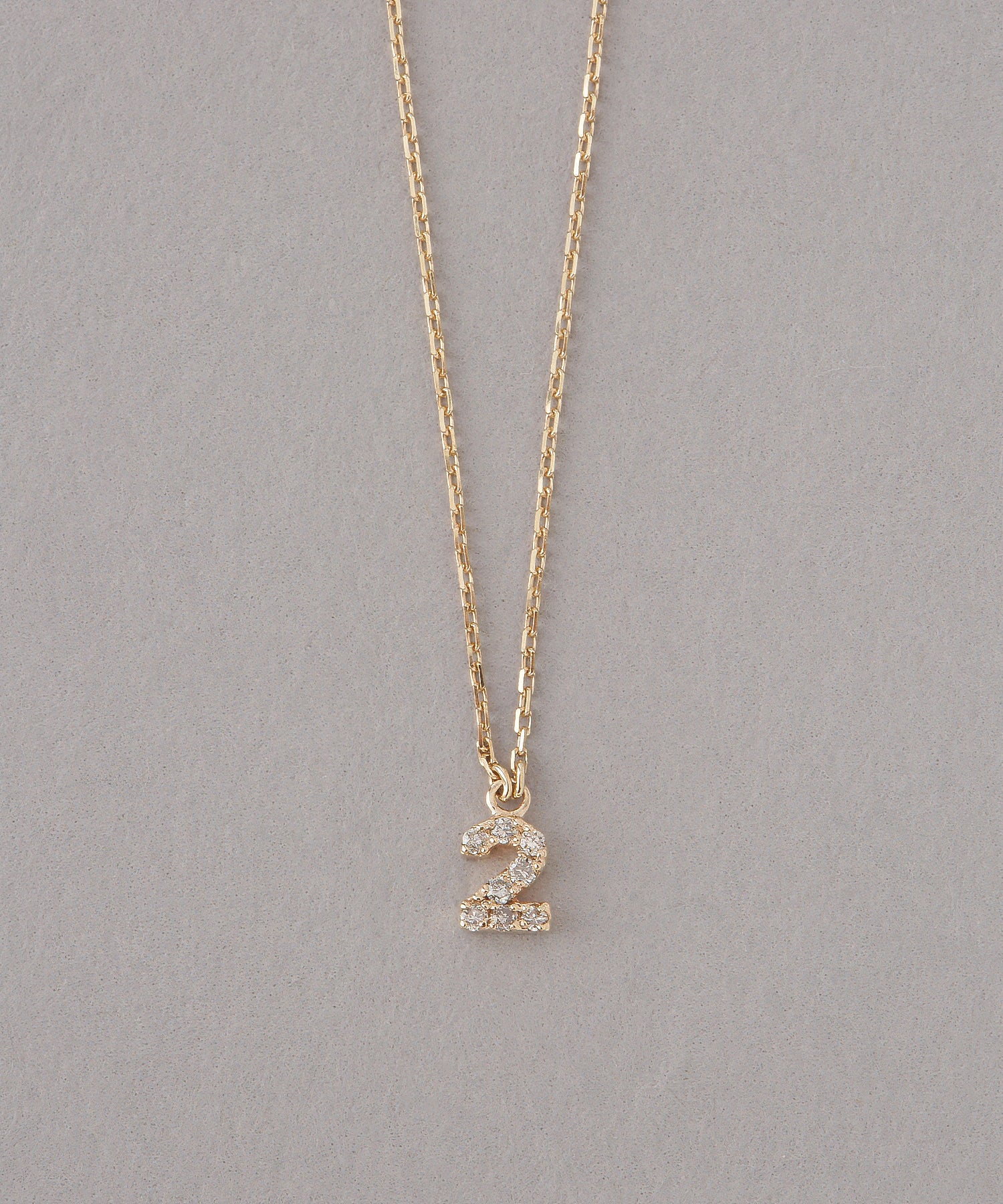 ネックレス　ナンバーダイヤ　２