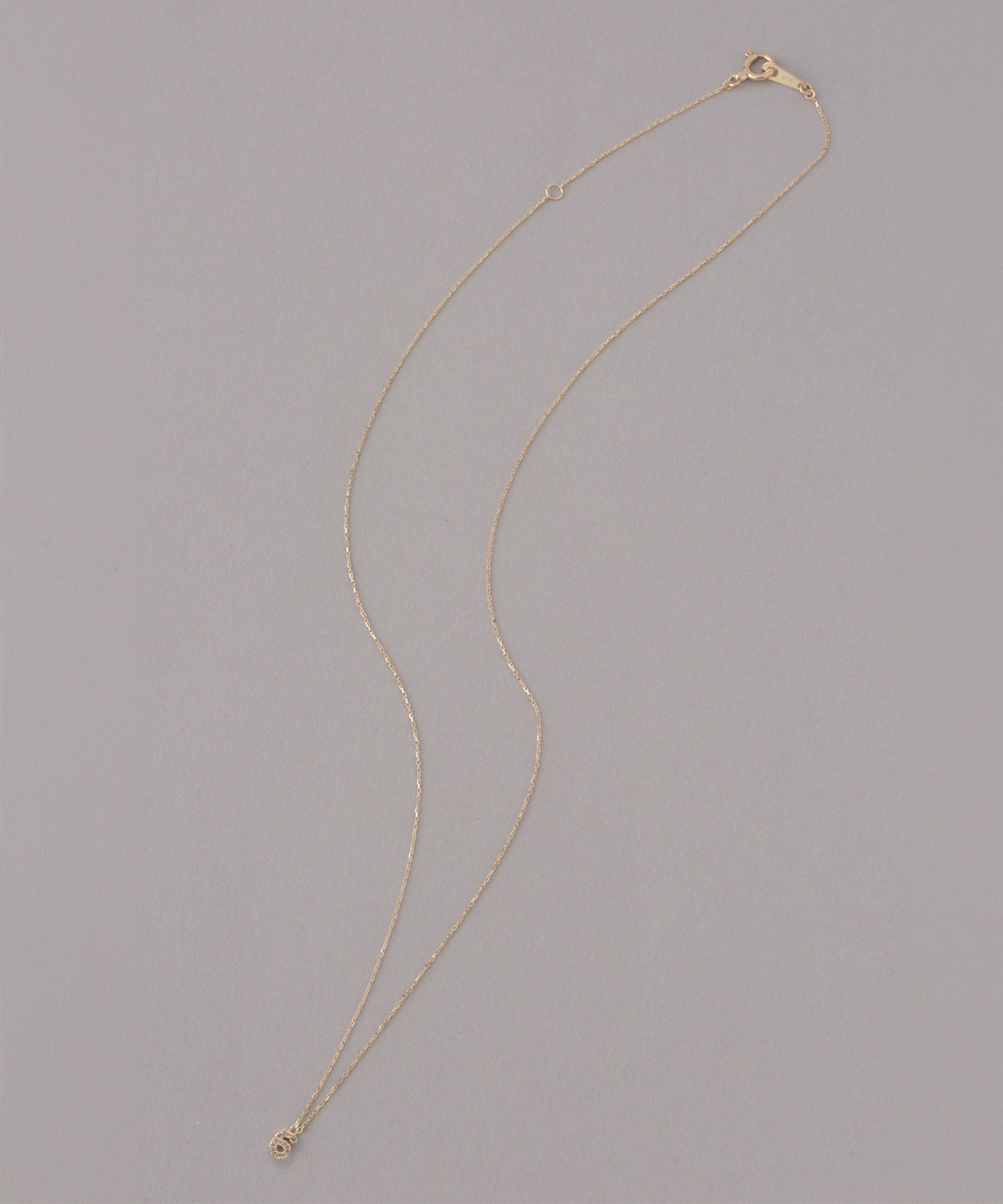 ネックレス　ナンバーダイヤ　６