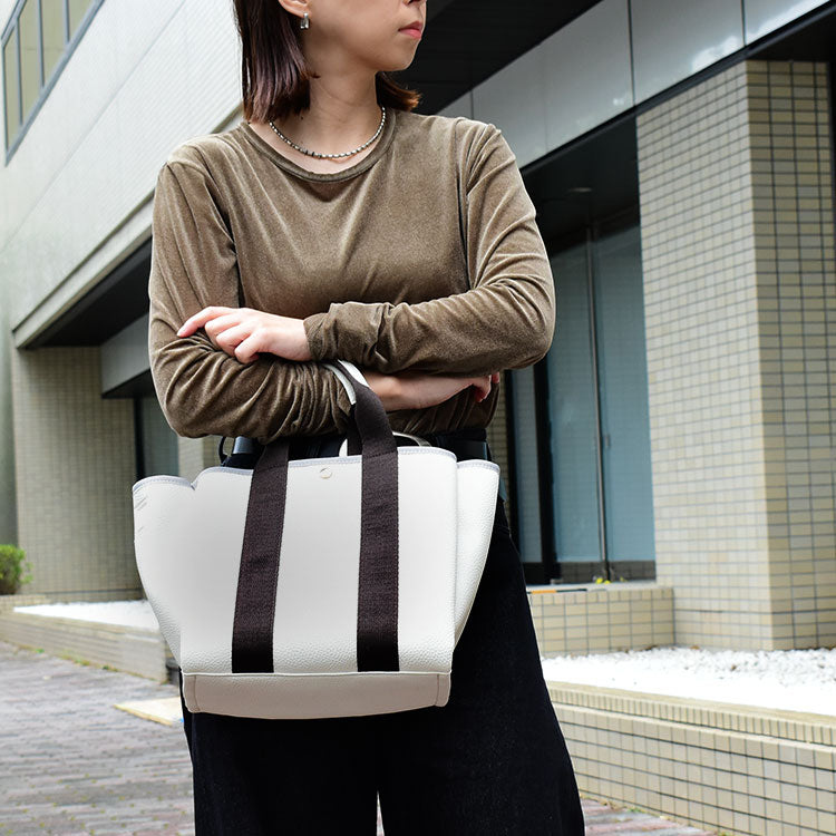 バッグ　ショルダー付きテ―プトート