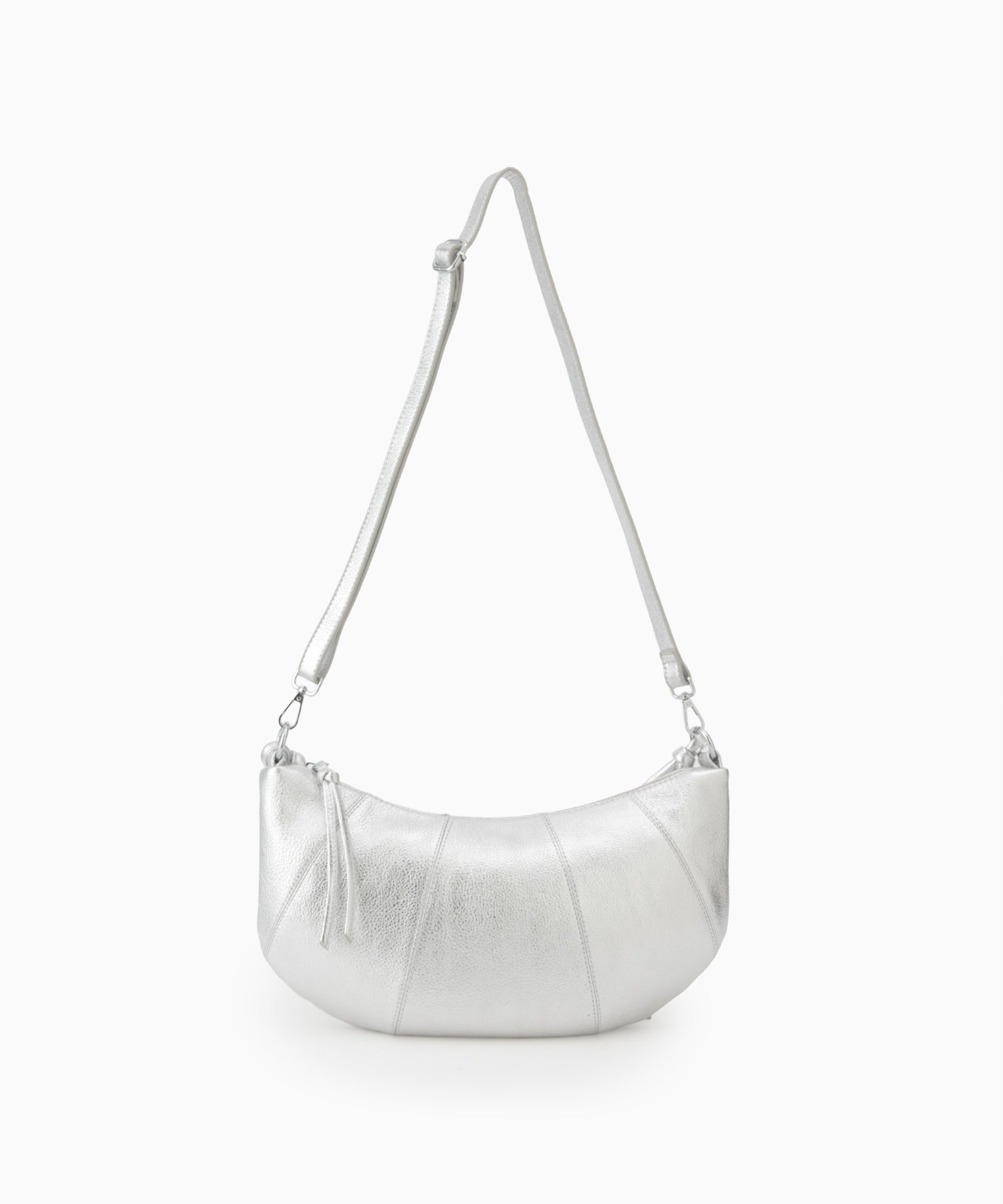 ショルダーバッグ　レザークロワッサン　シルバー