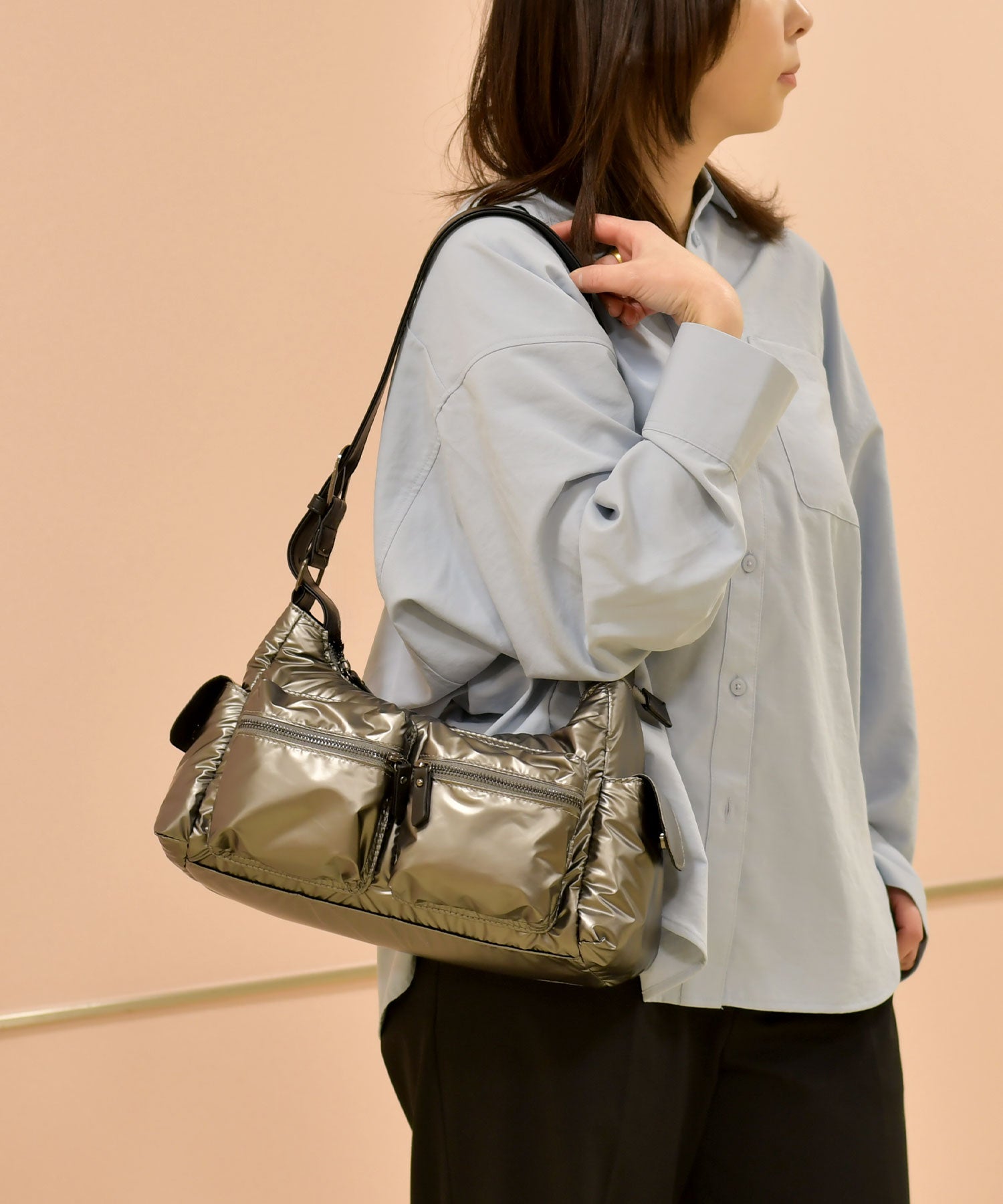 ショルダーバッグ　トルテ