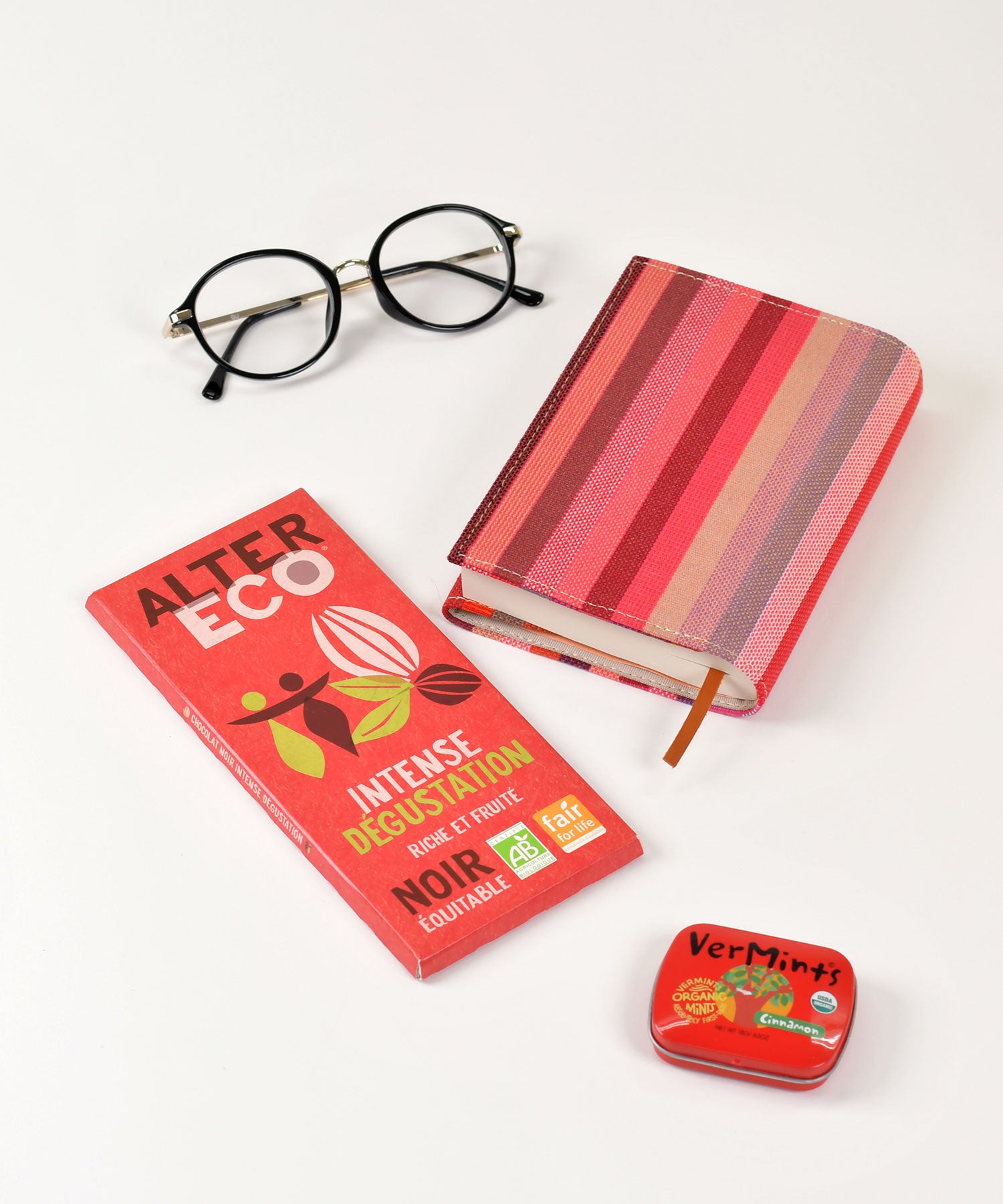 ブックカバー　LES TOILES DU SOLEIL