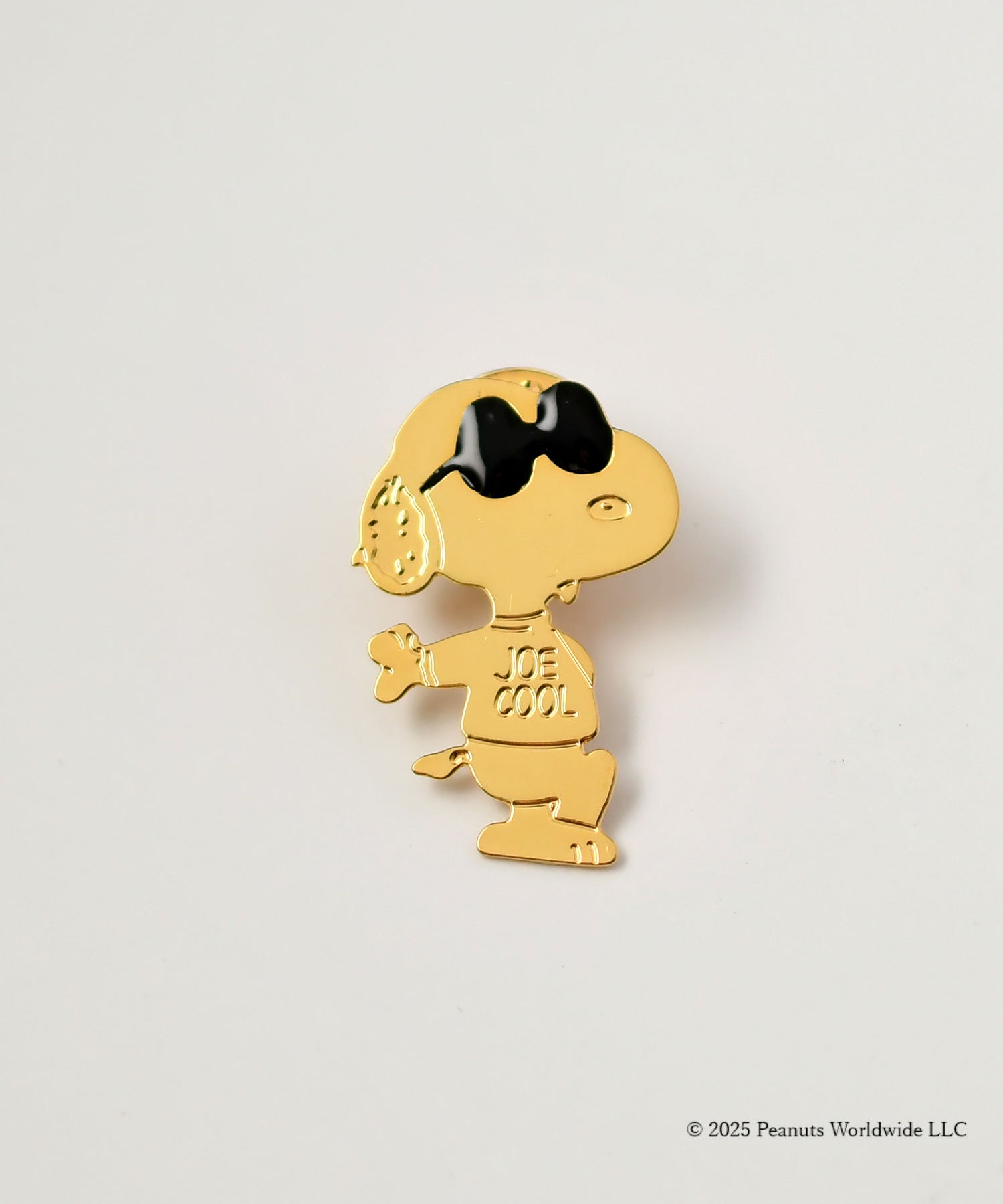 ピンバッジ　PEANUTS×titlee スヌーピー3