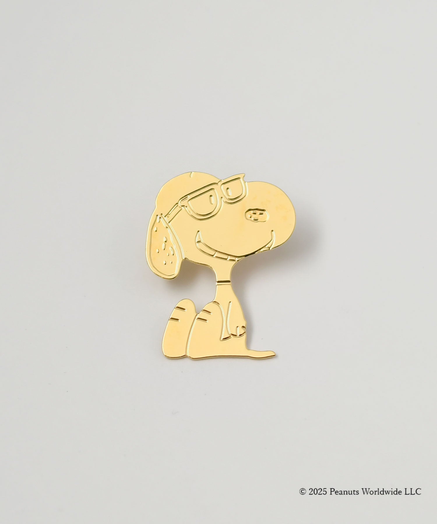 ピンバッジ　PEANUTS×titlee  スヌーピー8