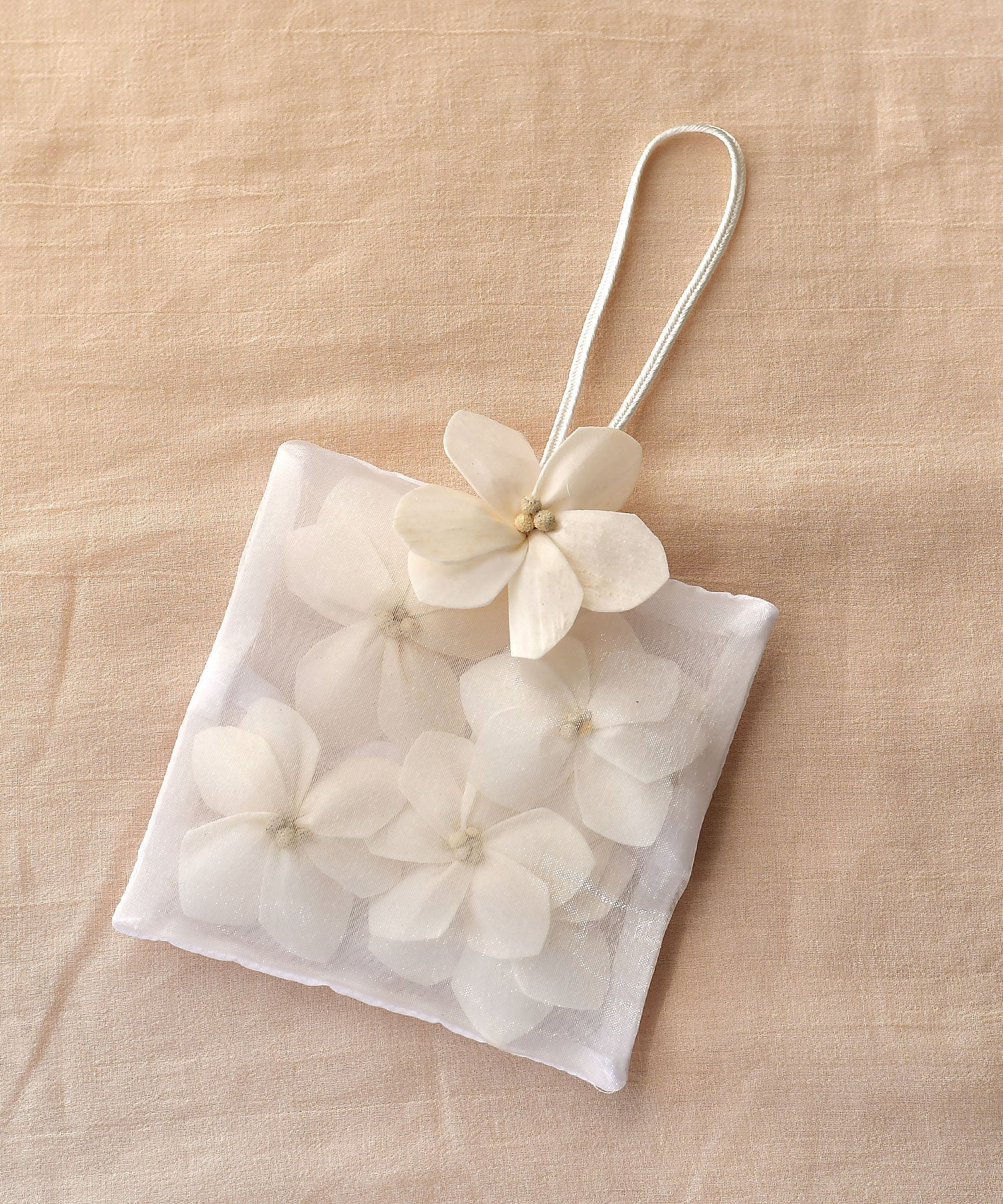 ソラフラワー　サシェ　マグノリアハニーサックル