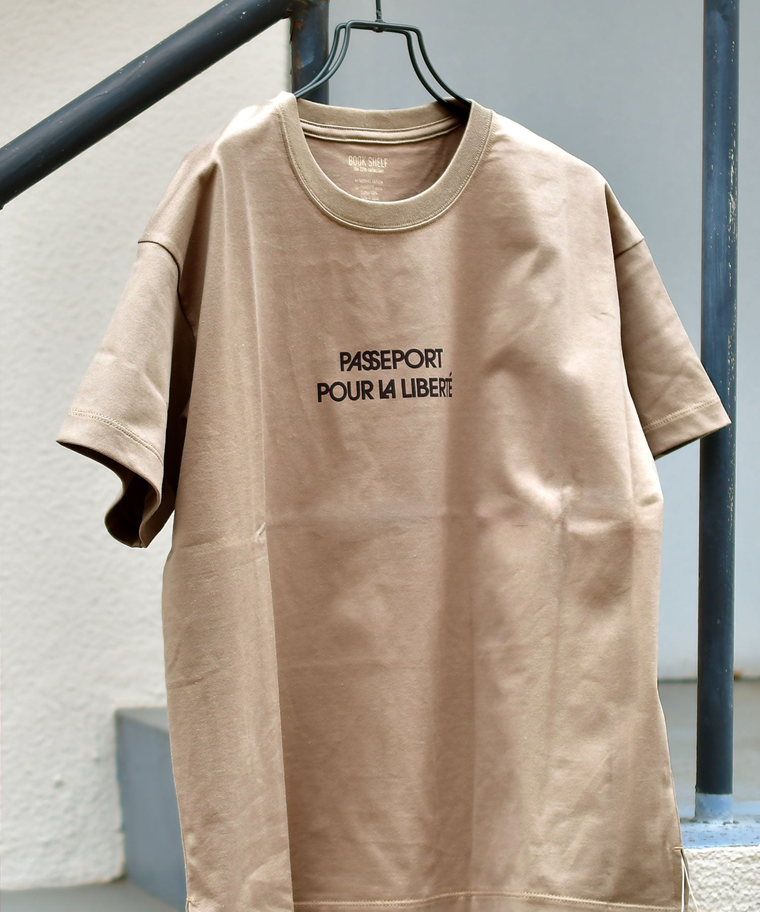 Ｔシャツ　BOOK SHELF　TPASSEPORT