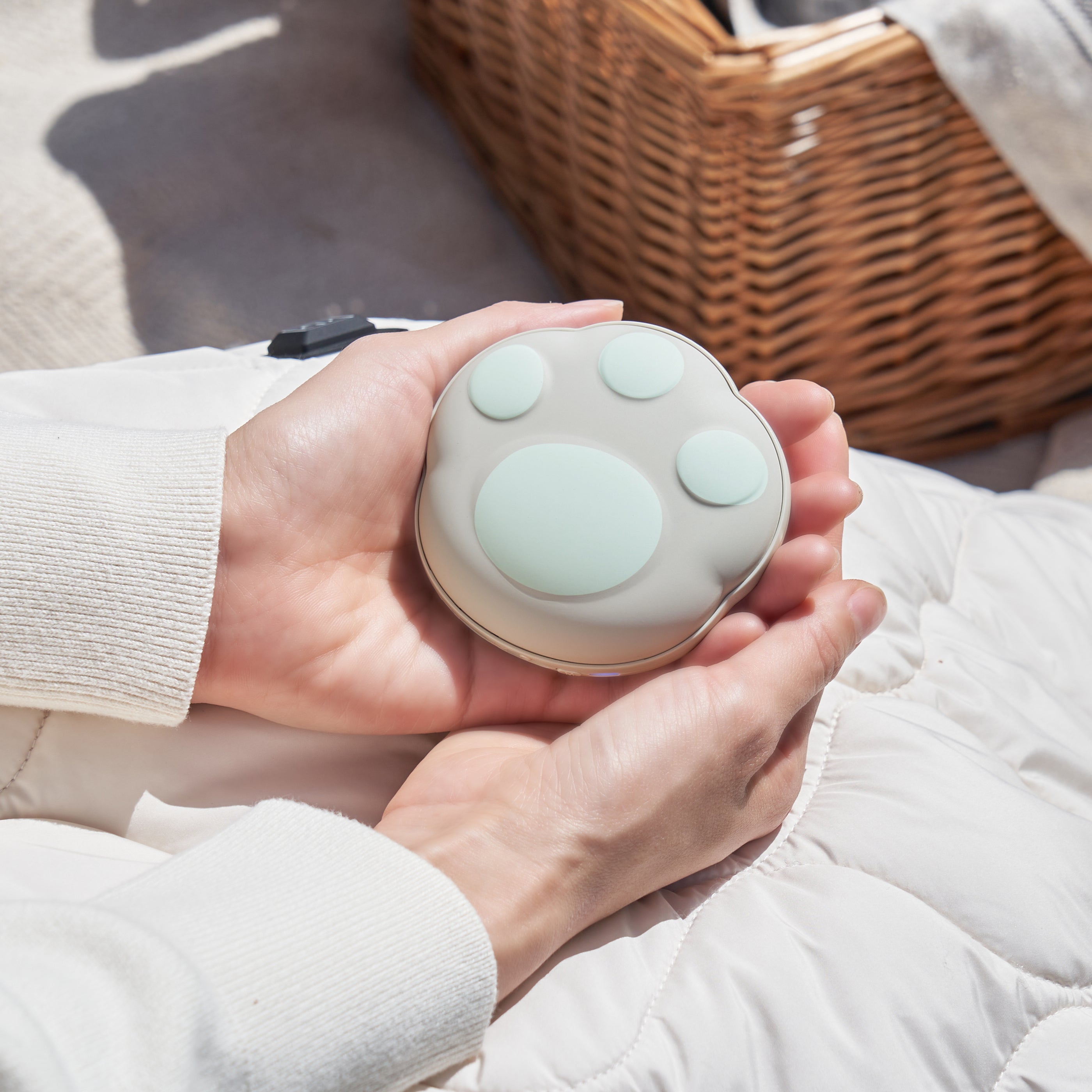 使い捨てないにゃカイロ　モバイルバッテリー機能付き  008