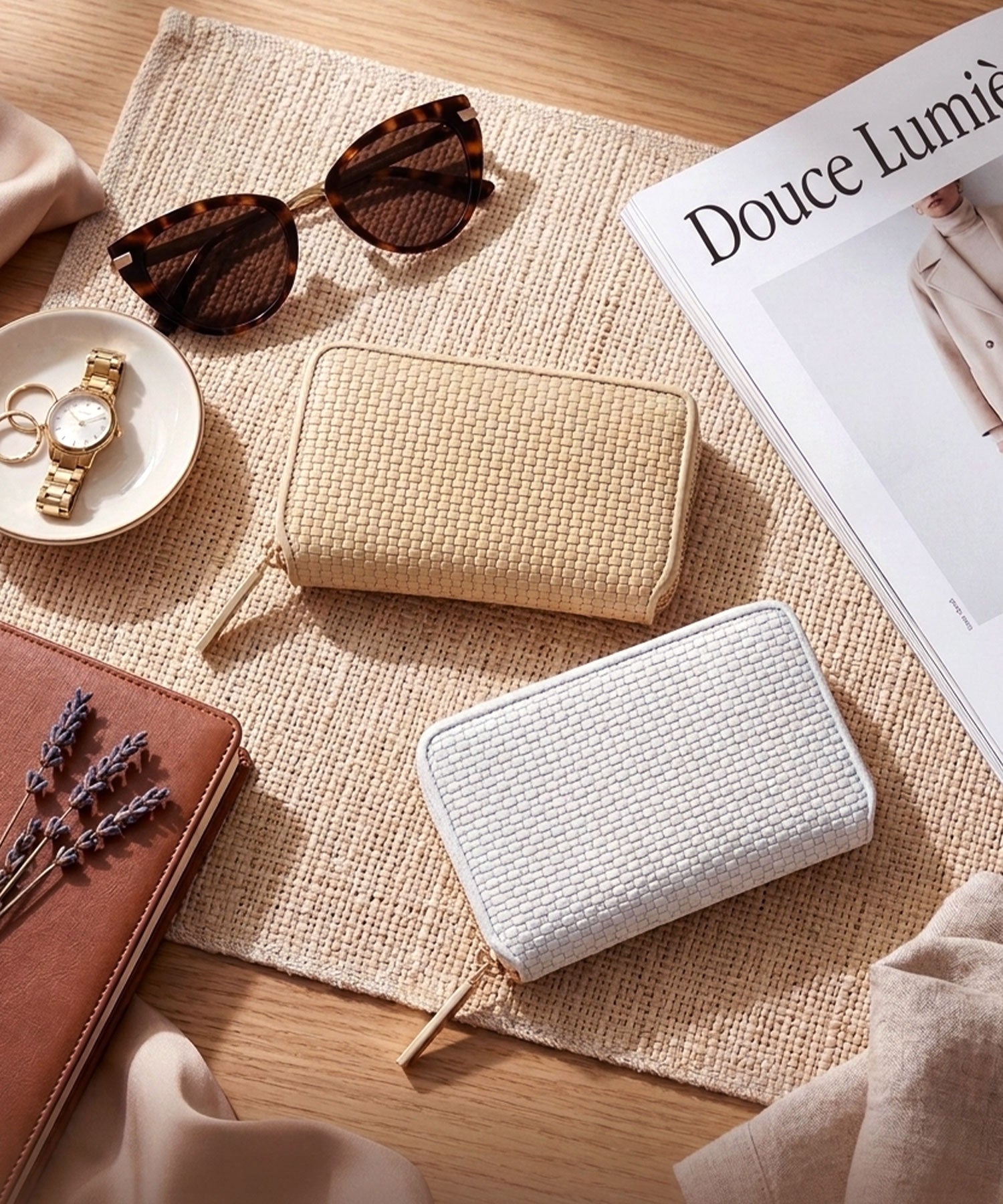 ウォレット　メッシュエンボス　二つ折り