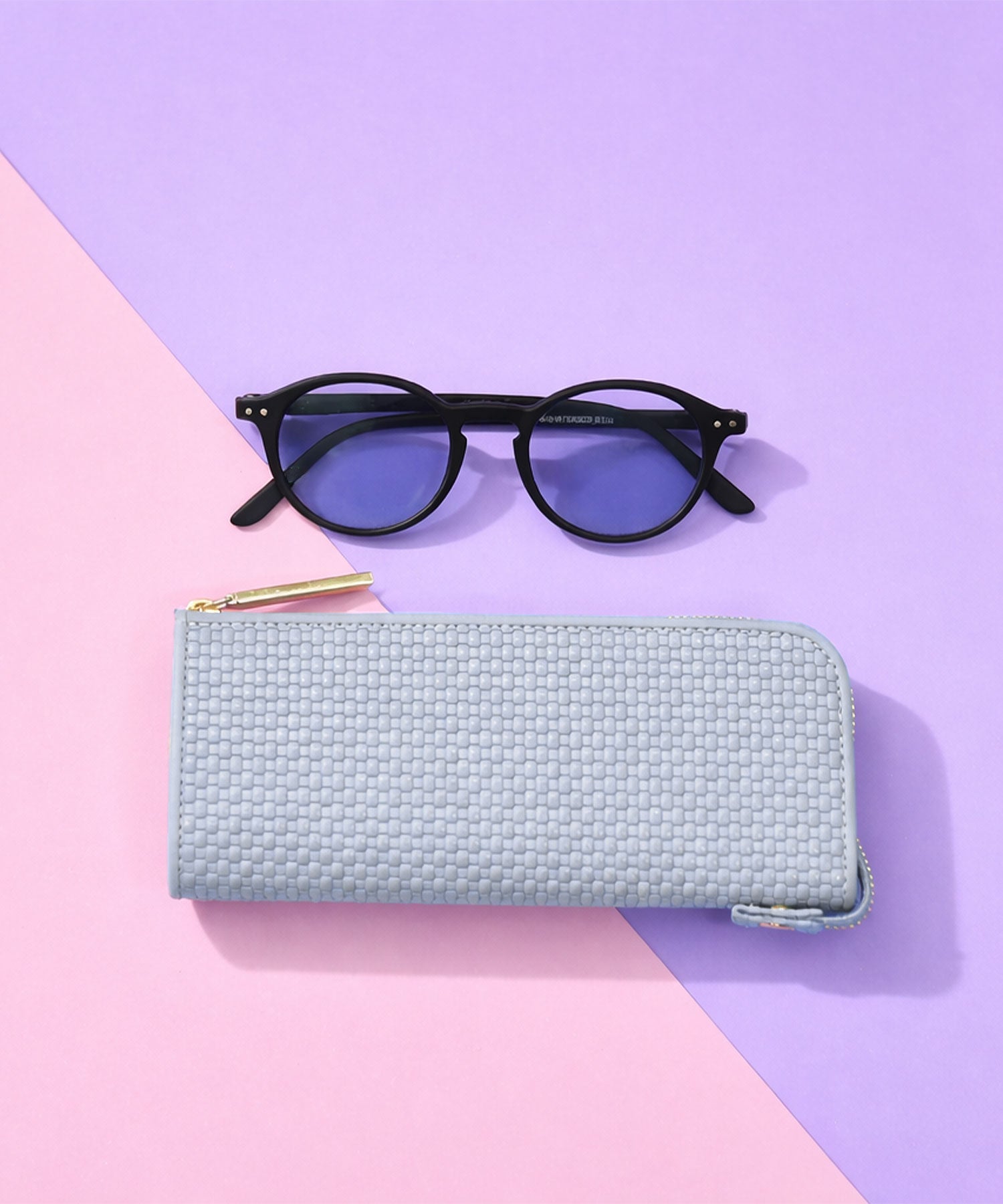 メガネケース　メッシュエンボス