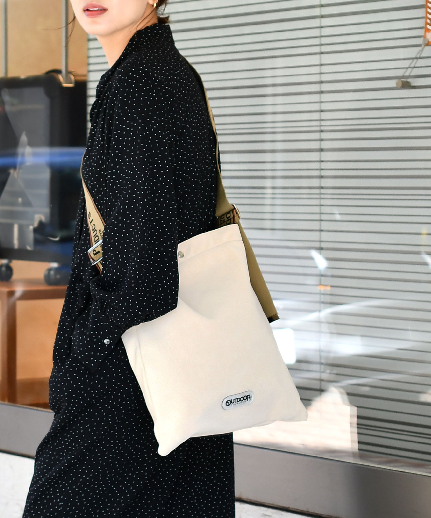 ショルダーバッグの商品一覧 - LAZY SUSAN（レイジースーザン）公式