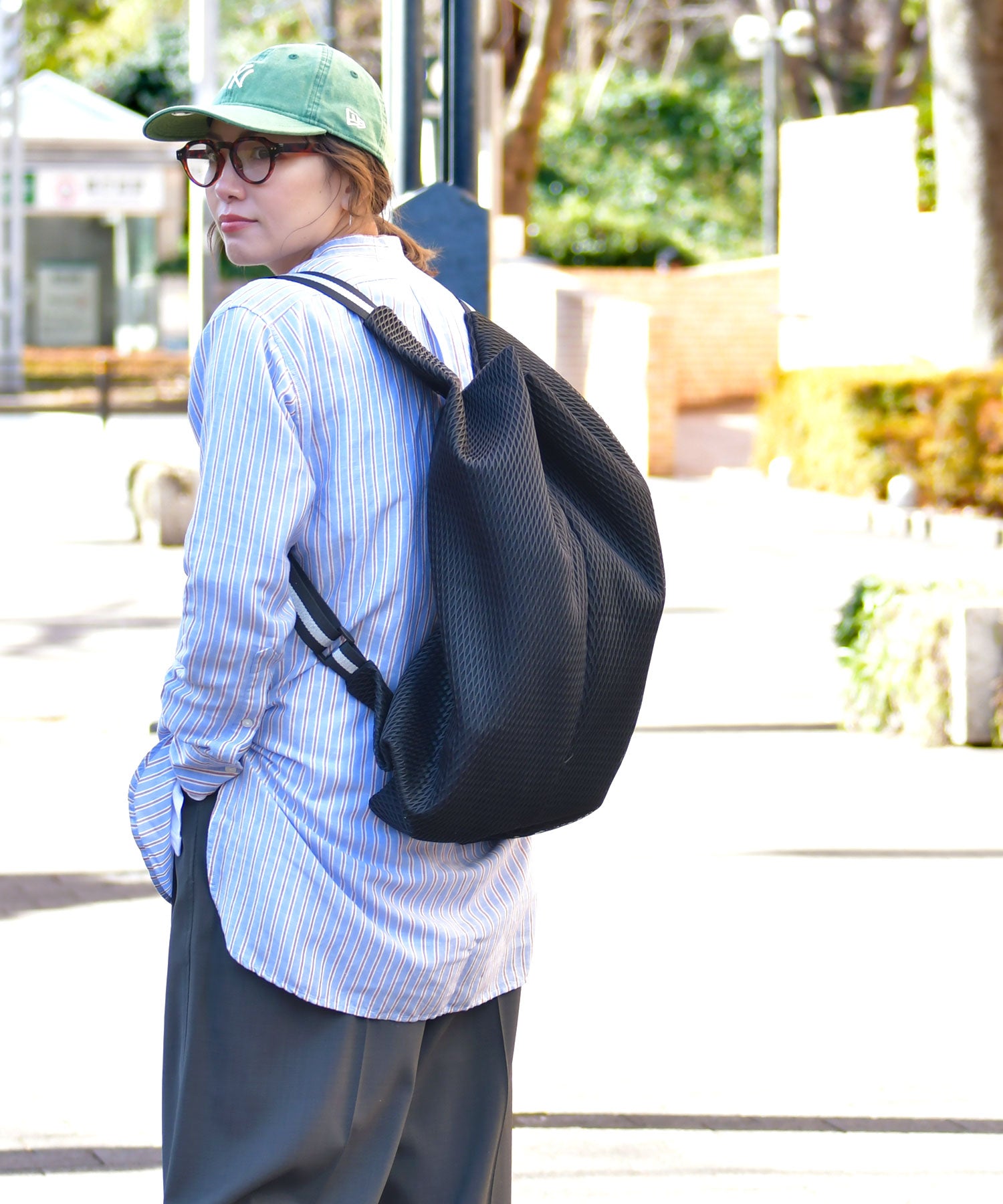 グレー メッシュ リュック　トートバック　ショルダーバッグ3WAYメッシュバッグ バッグ 3WAYメッシュ – レイジースーザン オンラインストア