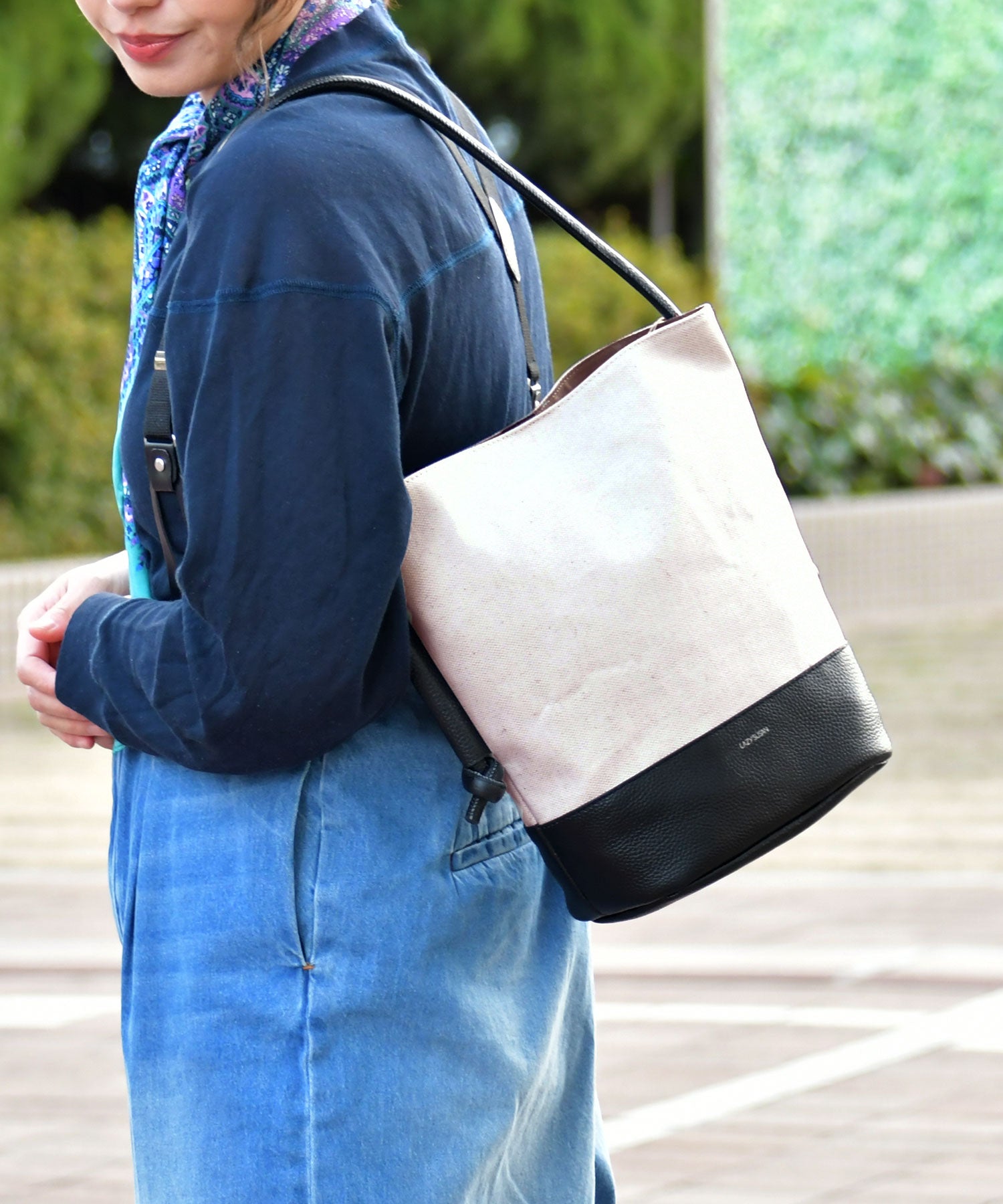 バッグ　レザーキャンバストミーバケツ