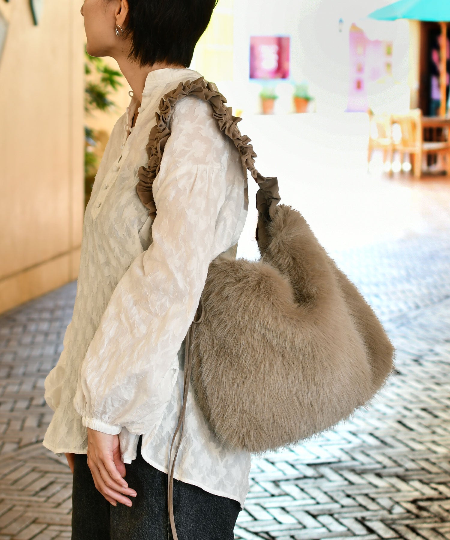 バッグ　カシュカシュ フリルファー
