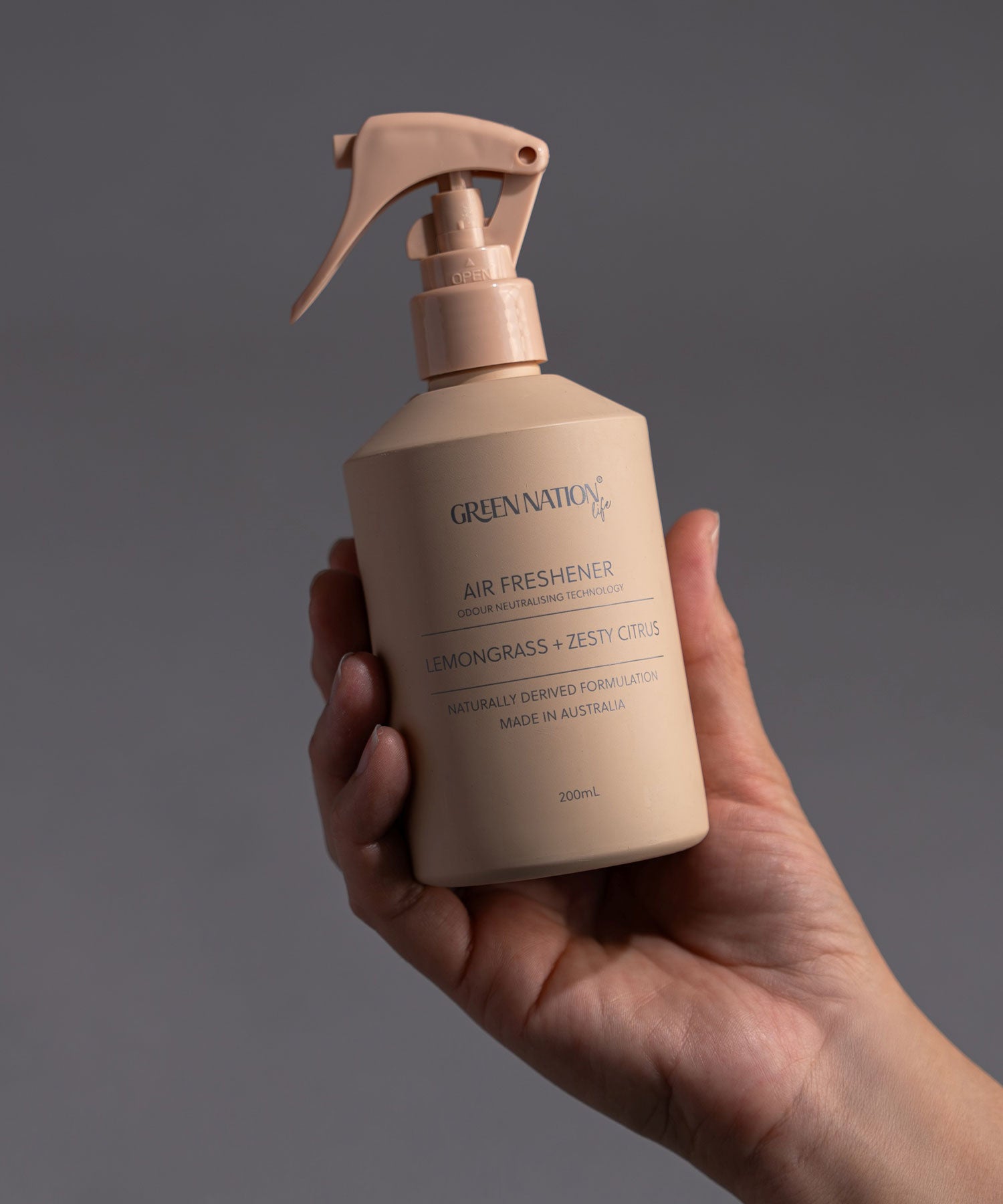 GREEN NATION life　エアフレッシュナー200ml　レモングラス＋ゼスティシトラス