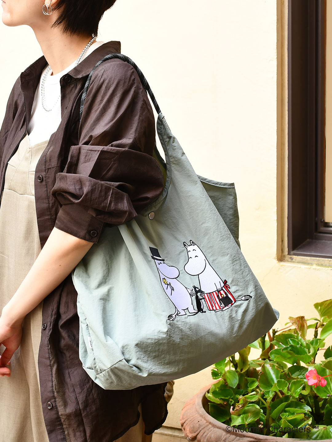【アイリスさま専用】ワイドショルダーボストンバッグ美品人気カラー　グレージュ セール】【forksy.】2wayスクエアワイドボストンバック
